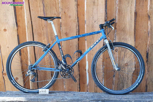 Sunn Xircuit Comp | 416